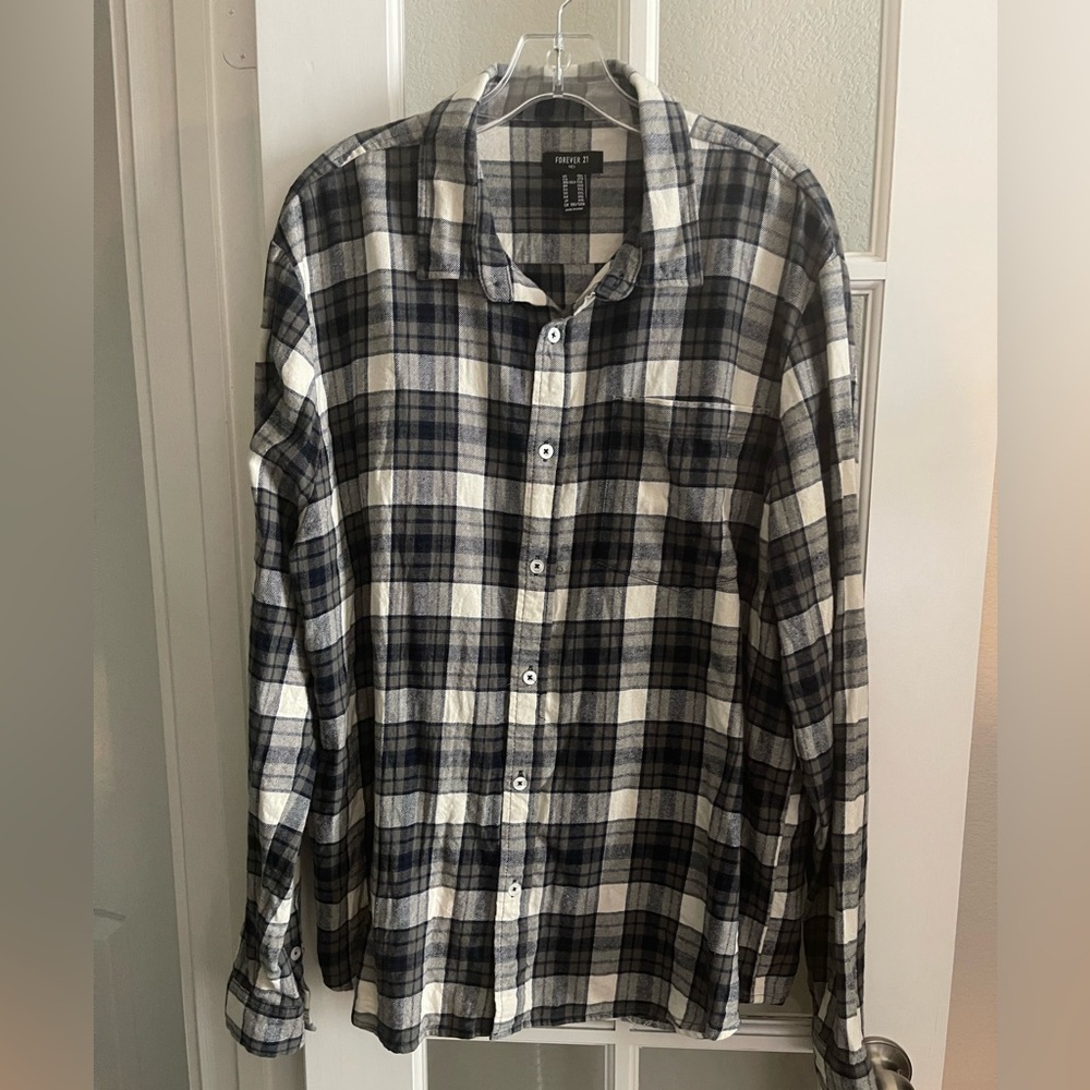 Forever 21 Black and White Casual Button Down Shirt